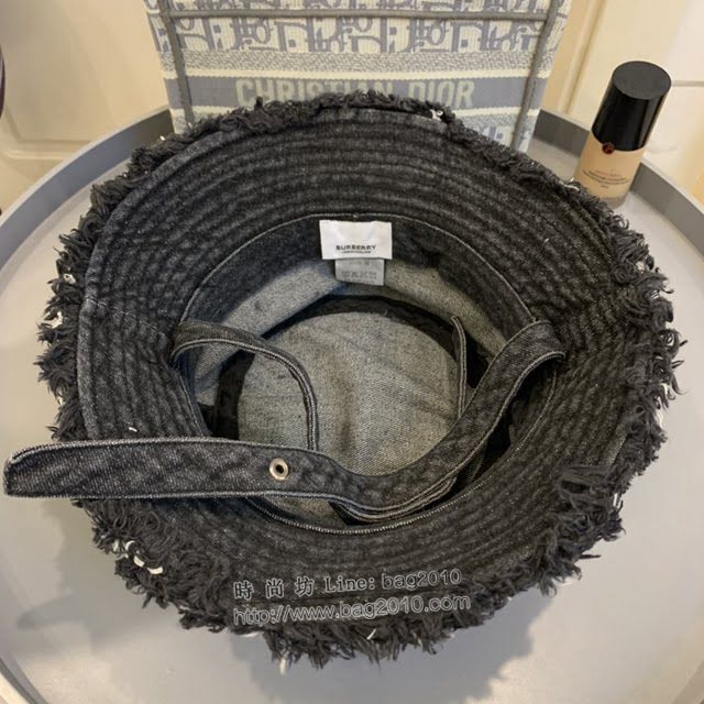 Burberry男女同款帽子 巴寶莉新款重工洗水牛仔加防風繩漁夫帽遮陽帽  mm1649